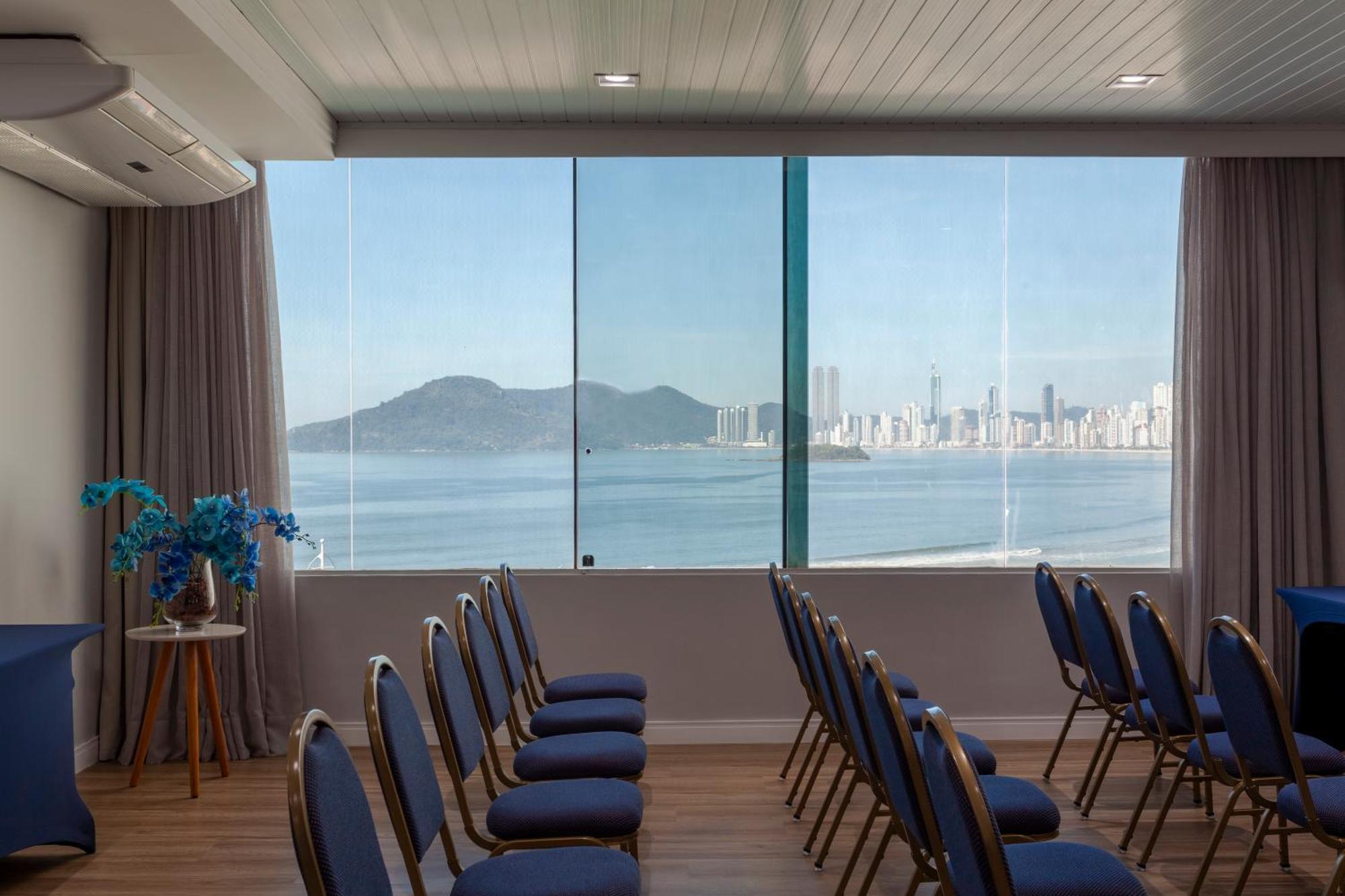 Marambaia E Convencoes